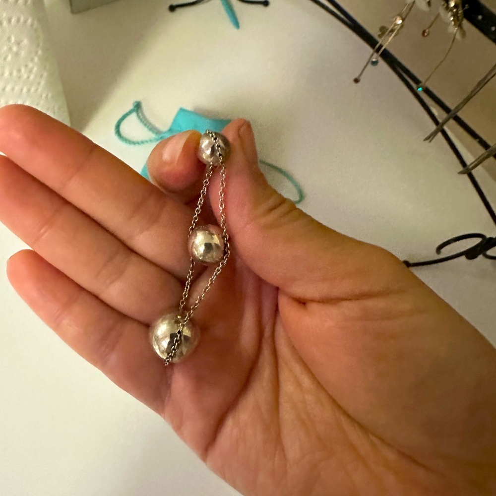 It was a gift from x . 100authentic . Bought from union square Tiffany